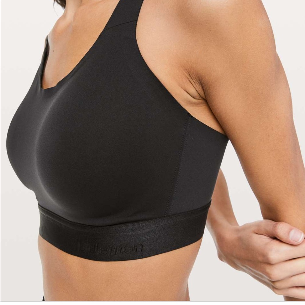 NEVER WORN! Lululemon Fine Form Bra- Black